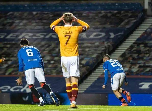  法兰克福击败拜仁终结对手不败金身  