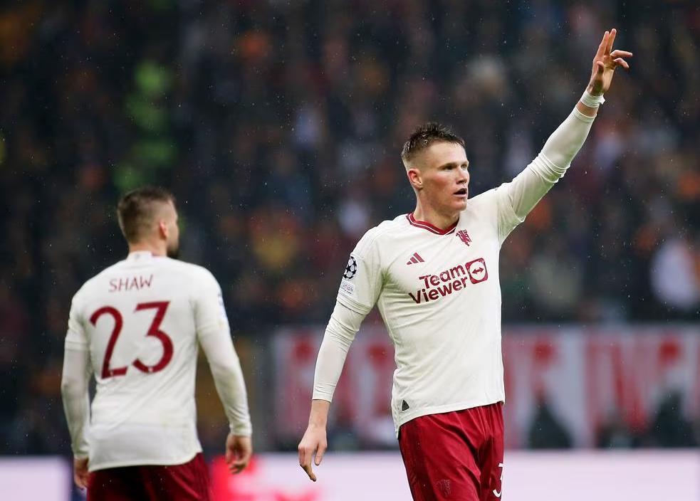  曼联绝杀切尔西，滕哈赫帅位危机暂缓  